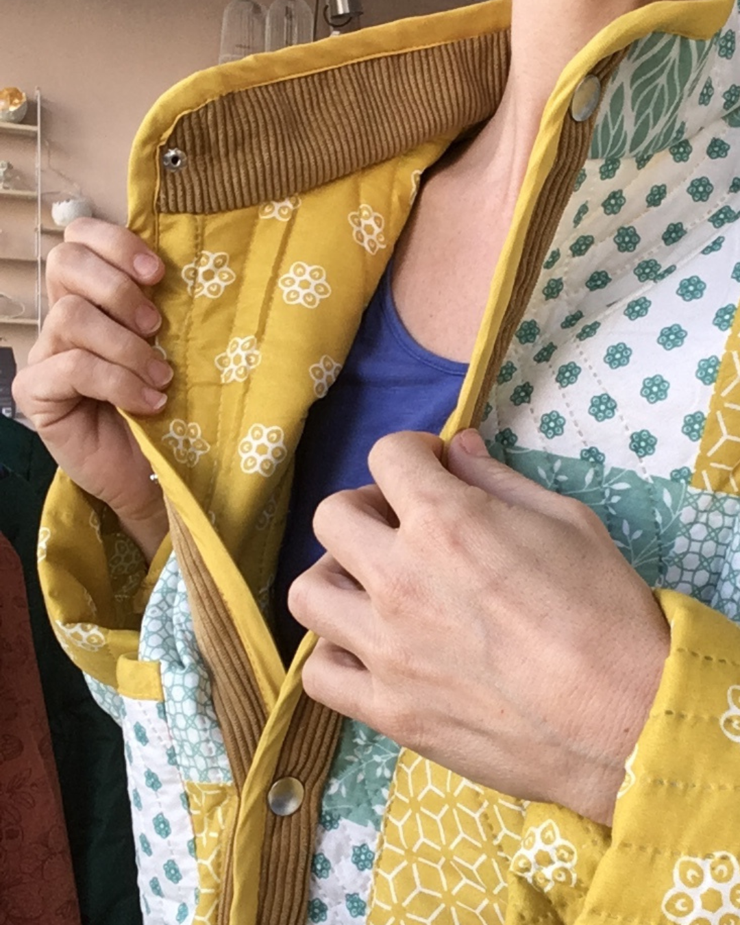 Veste matelassée - bleue et jaune