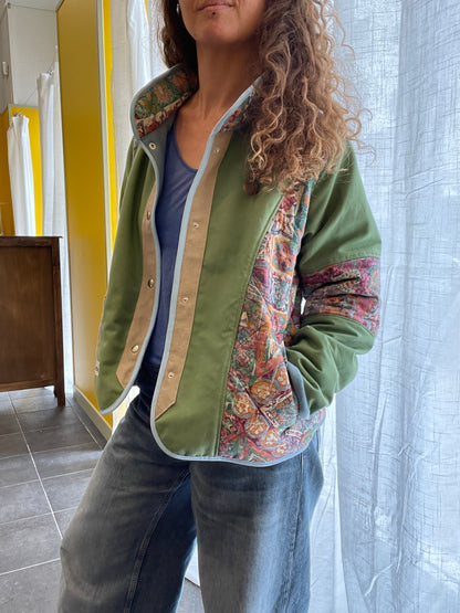 Veste Mazette : couette vintage et rideau vert